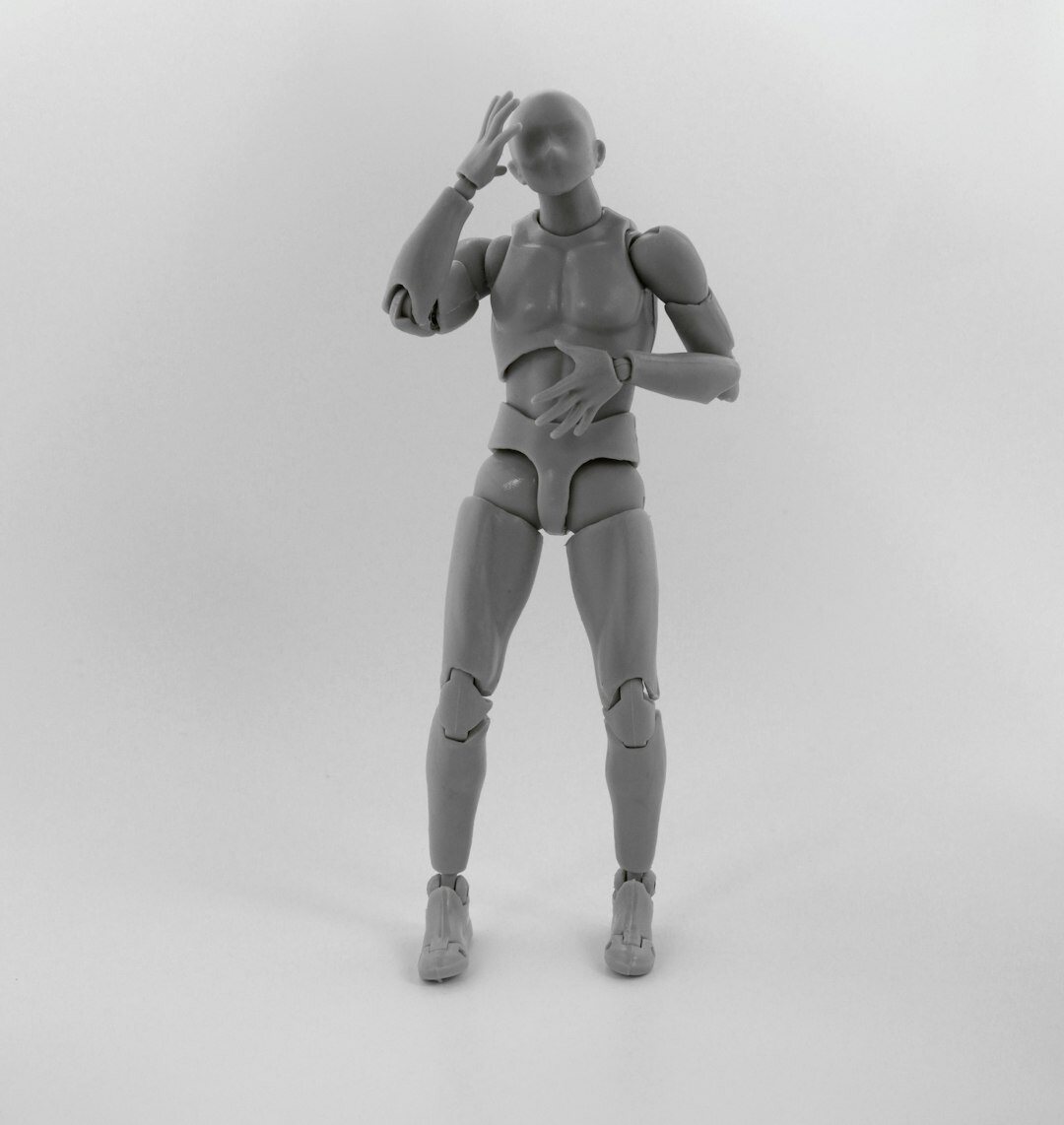 modern tv hero pose