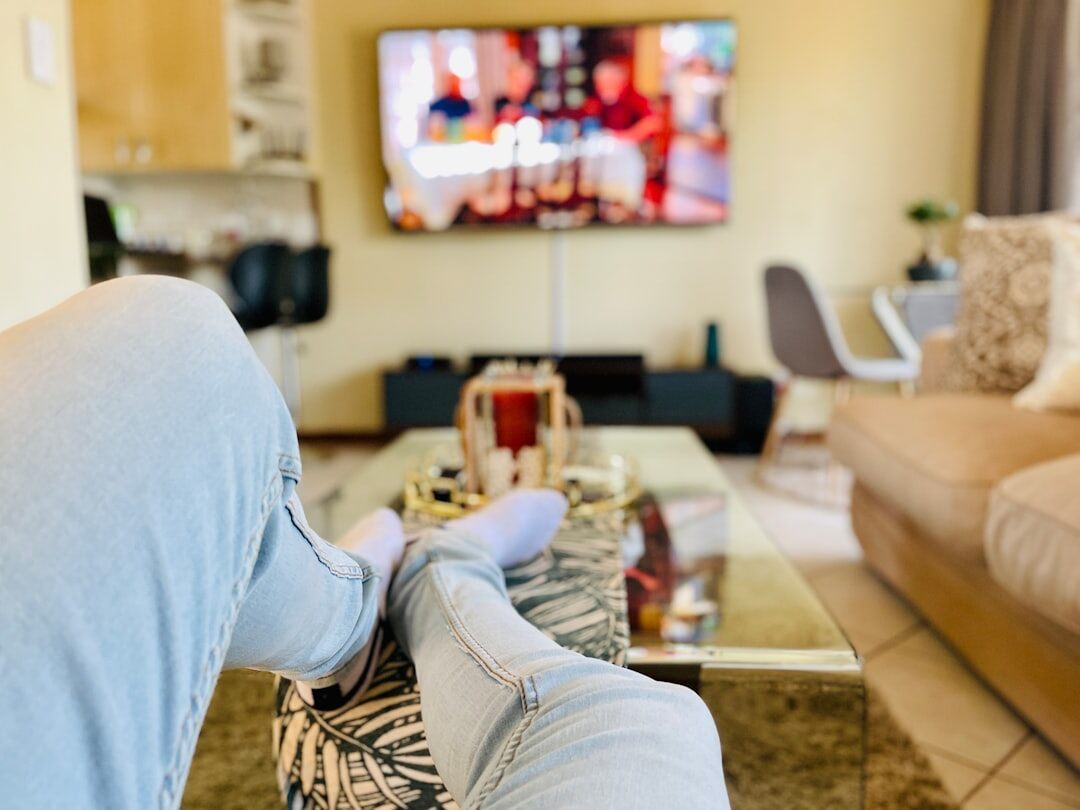 fan watching tv show